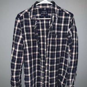 Men’s navy plaid button down